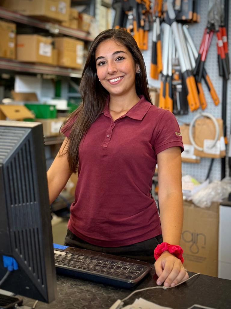 Marta Deligia - Addetta Vendite / Responsabile Marketing